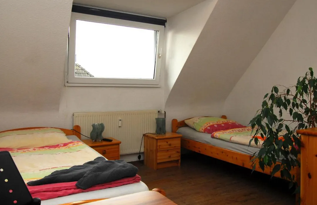 Ferienwohnung + Monteurwohnungen Krings-1